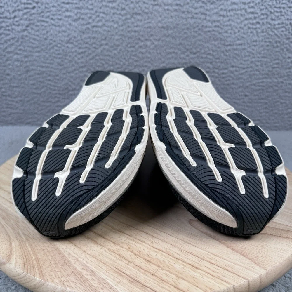 Altra Torin 8 Womens Size 9 Black FootShape Road Running Shoes AL0A85QF010